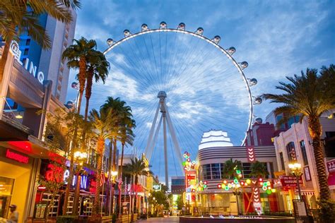 high roller wheel at the linq.